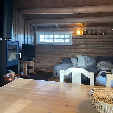 Maurtua - In Lovely Surroundings *